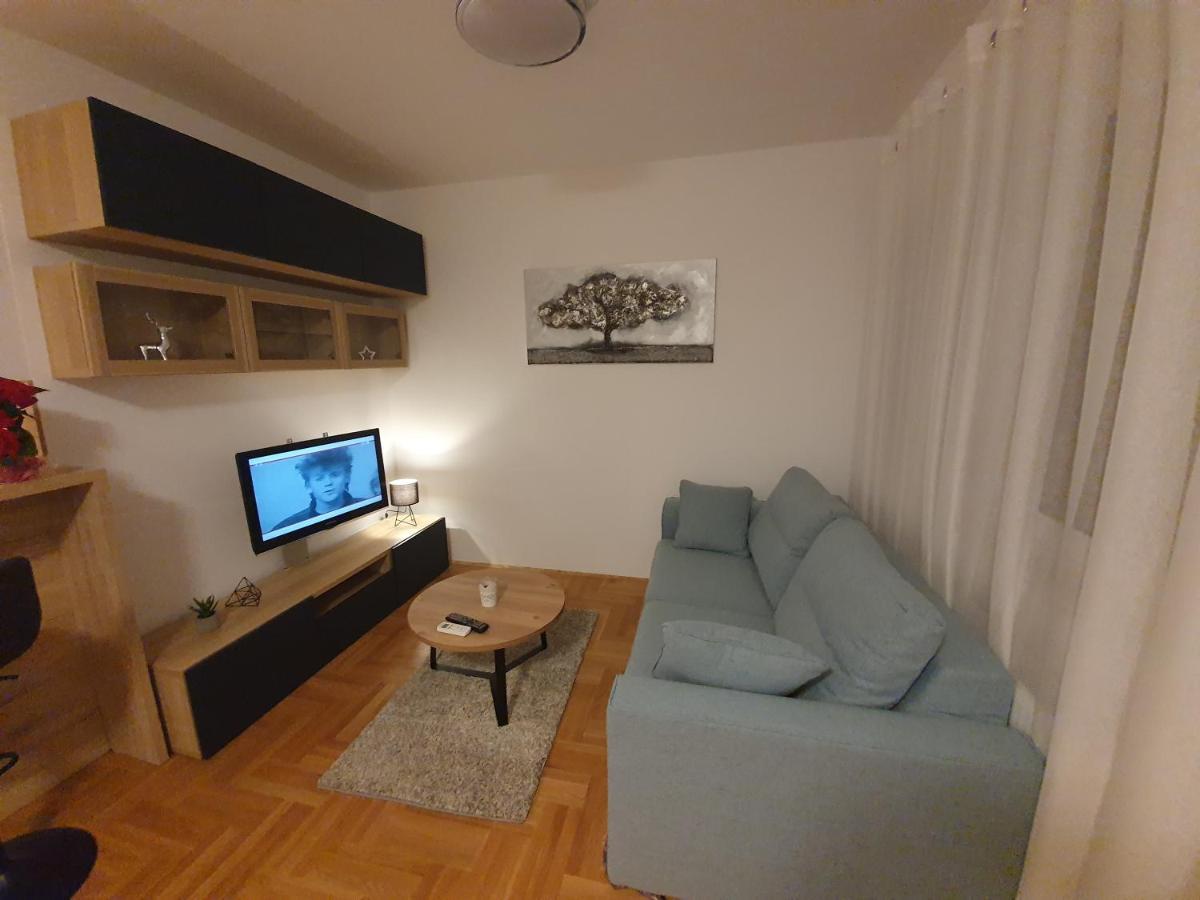 Apartman Luka Zagreb Exterior foto