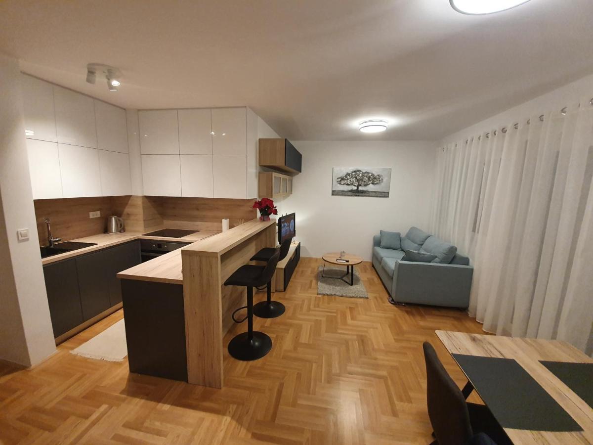 Apartman Luka Zagreb Exterior foto