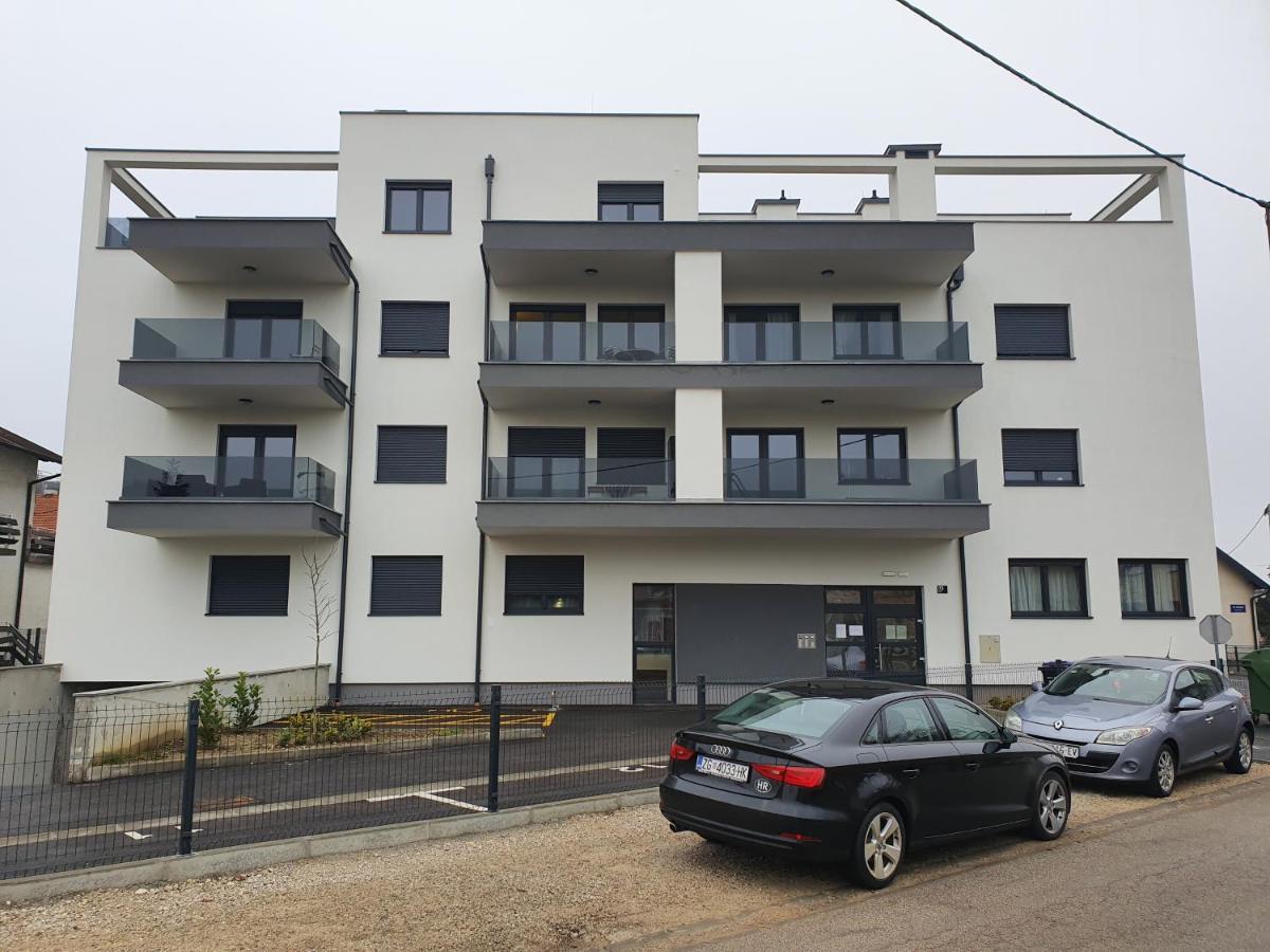 Apartman Luka Zagreb Exterior foto